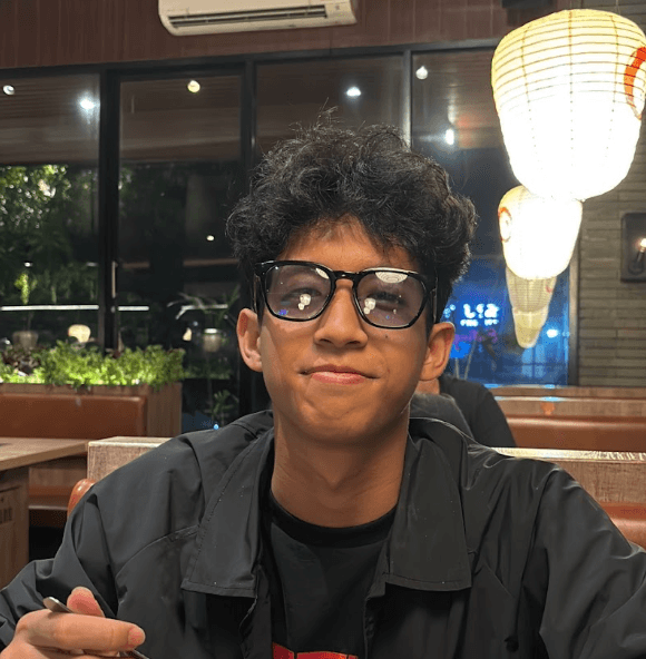 Azfa Radhiyya Hakim